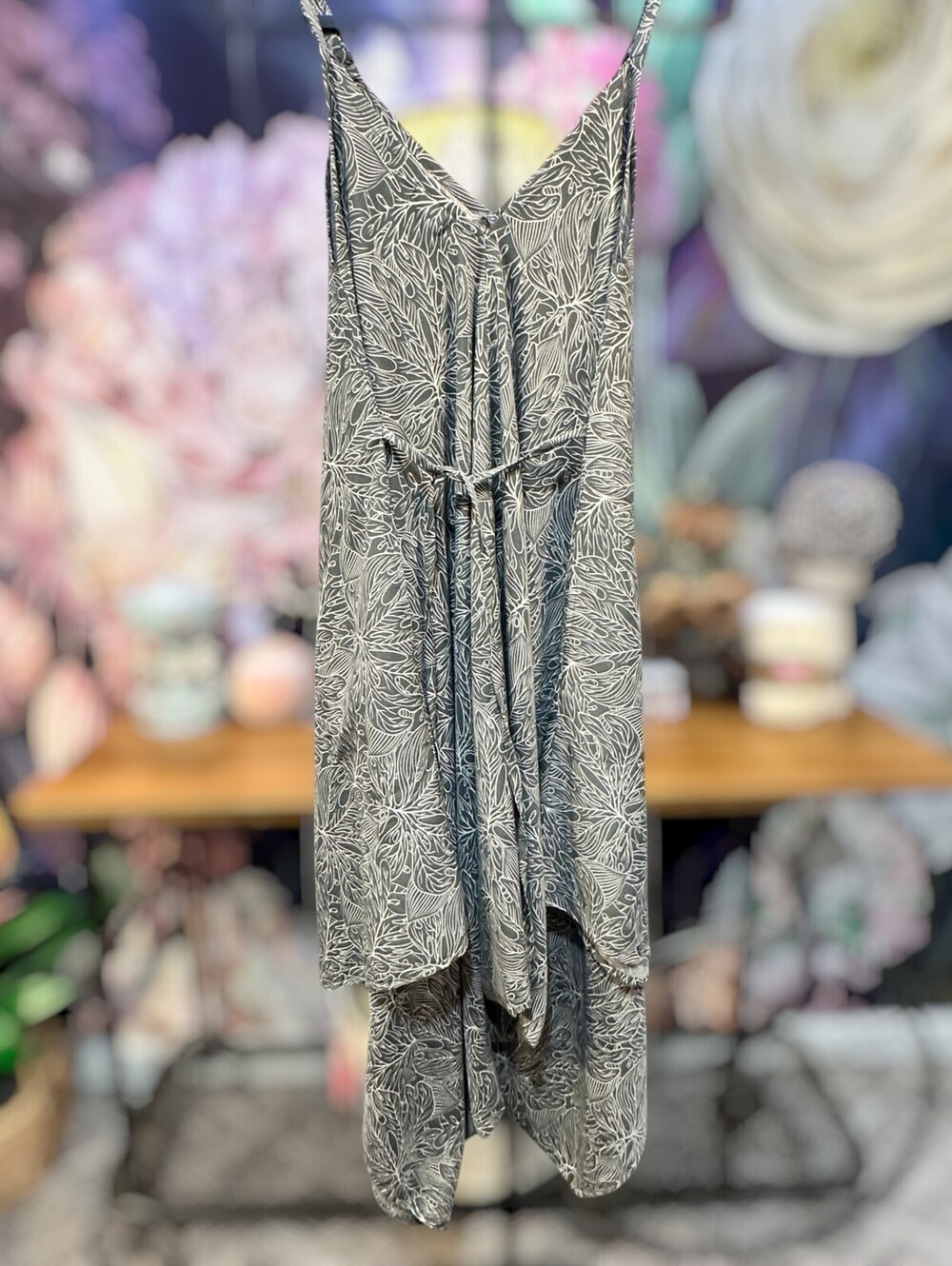 World Market S/M Wide Leg Jumpsuit Adjustable Strap Tie Waist Boho Olive Leaf - Picture 2 of 11